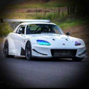 Meet your Posher, Julian